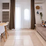 Locus Apartment Petrcane