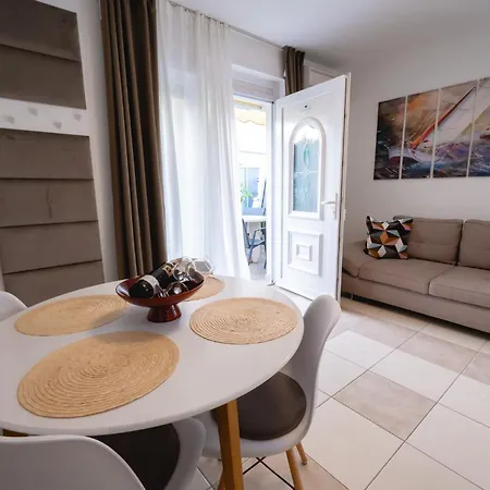 Apartment Locus Petrcane
