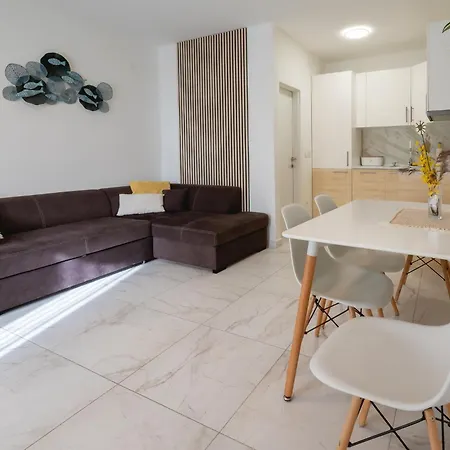 Locus Apartment