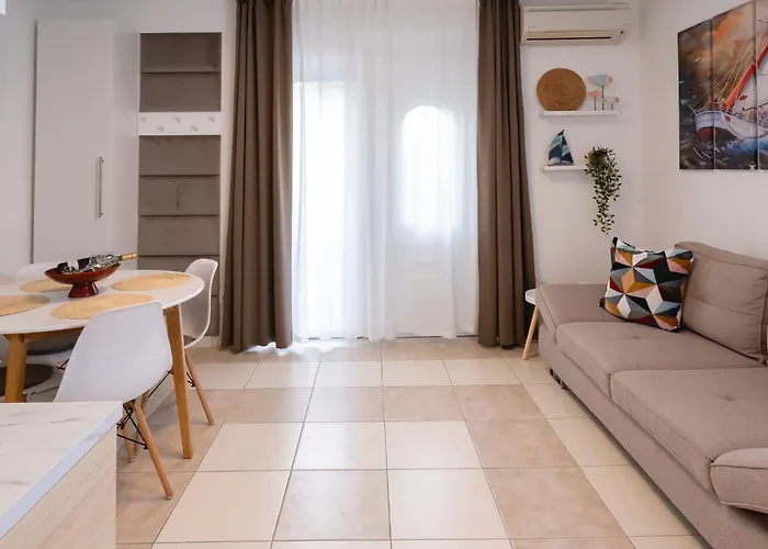 Locus Apartman Petrcane